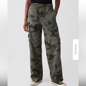 Women’s Camo pants